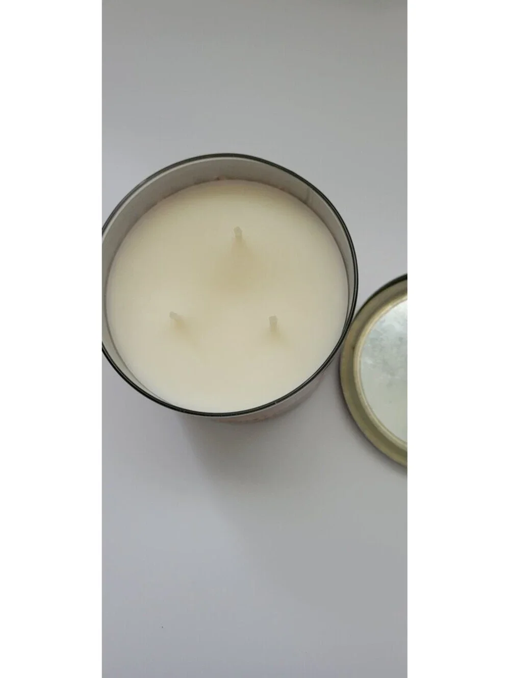 Bath & Body Works Hot Fudge Drizzle Scented Soy Wax Candle 14.5oz